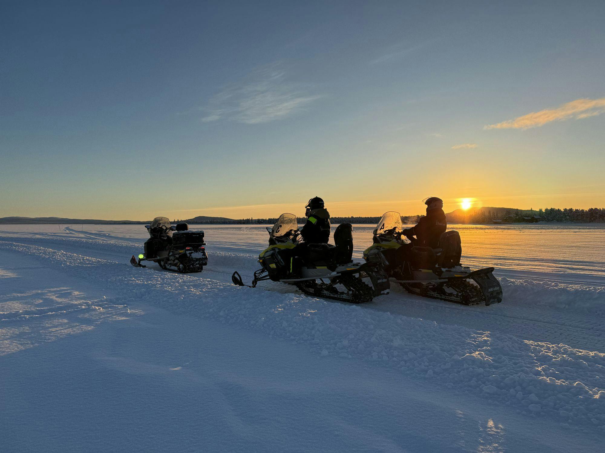 Guided Morning Snowmobile Adventure in the Arctic Wilderness