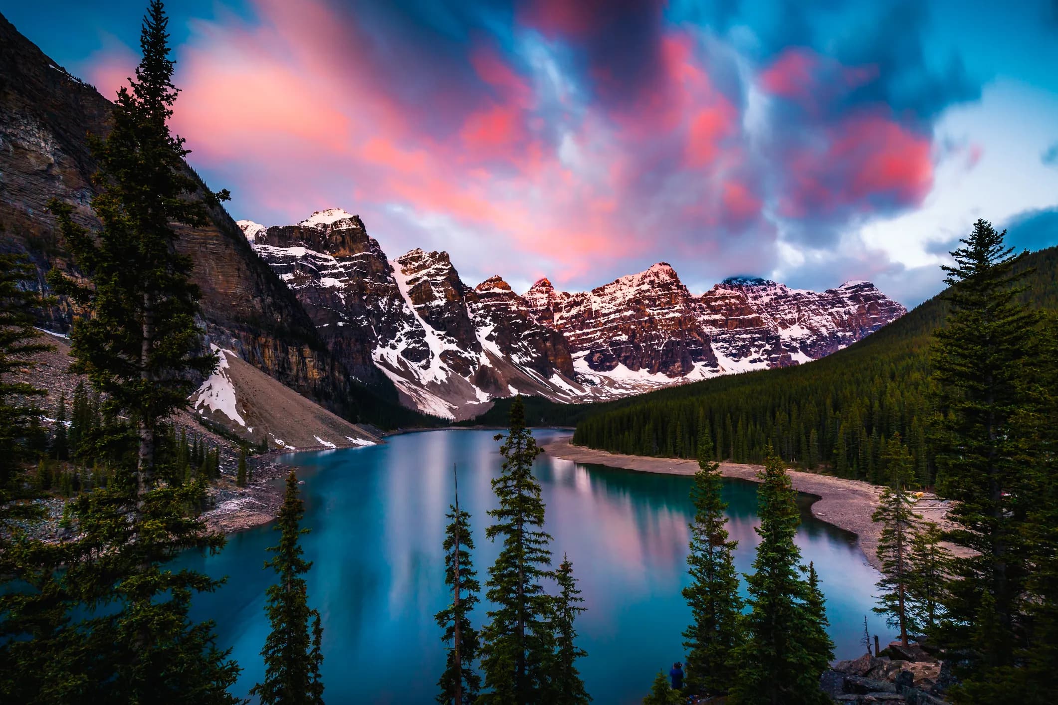 Moraine Lake Sunrise & Lake Louise