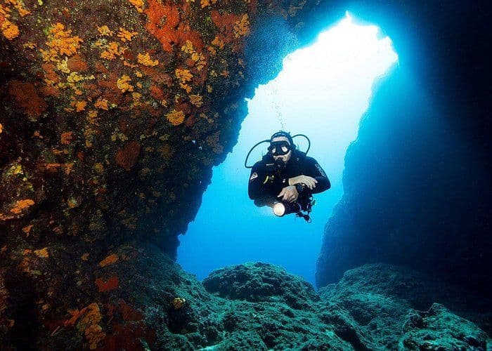 Fun diving at Amorgos Diving Center